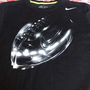 Nike short sleeve shirt 👕